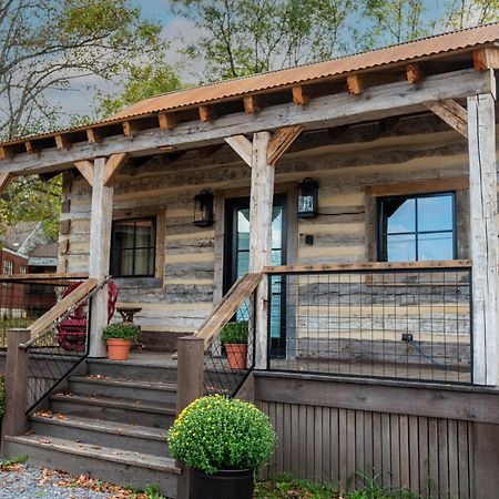Barnwood Village 화이트 설퍼 스프링스 외부 사진